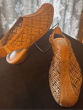 Pikolinos Leather Slingback Sandals Tan Laser Cut Comfort Wedge EU 38